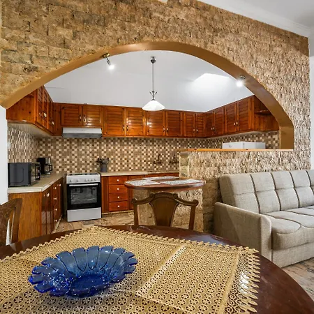 Serenity Maisonette And In The Heart Of Chania Tatil Evi *